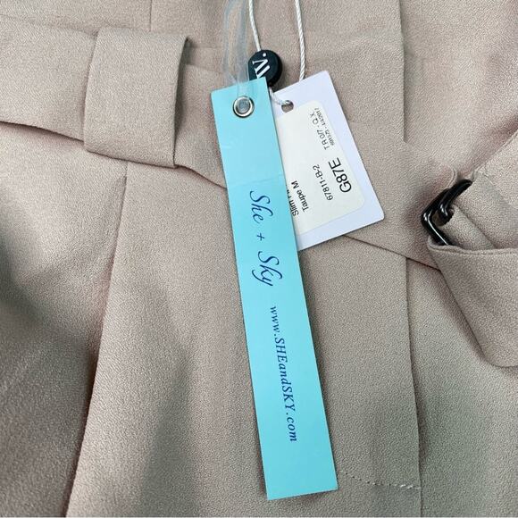 She & Sky Belted Slim Fit Paperbag Waist Trousers Taupe Size M NWT Wantable - Picture 5 of 11